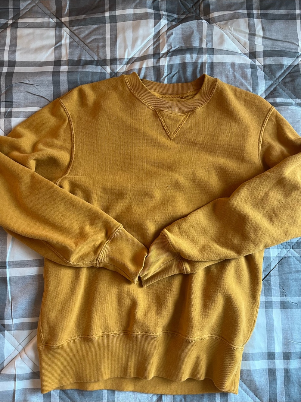 Uniqlo Classic Crewneck Sweatshirt - Mustard